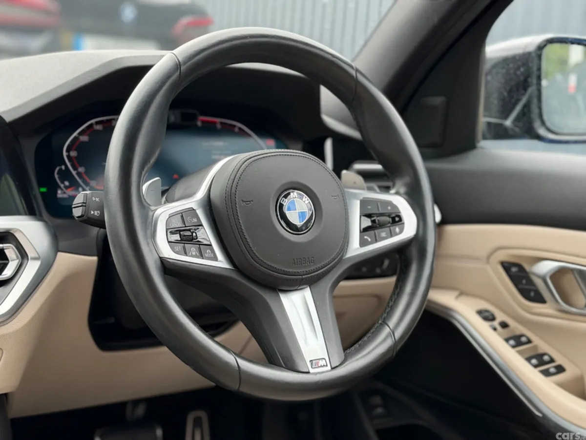 BMW 3-Series Estate, Diesel, 2020, Black