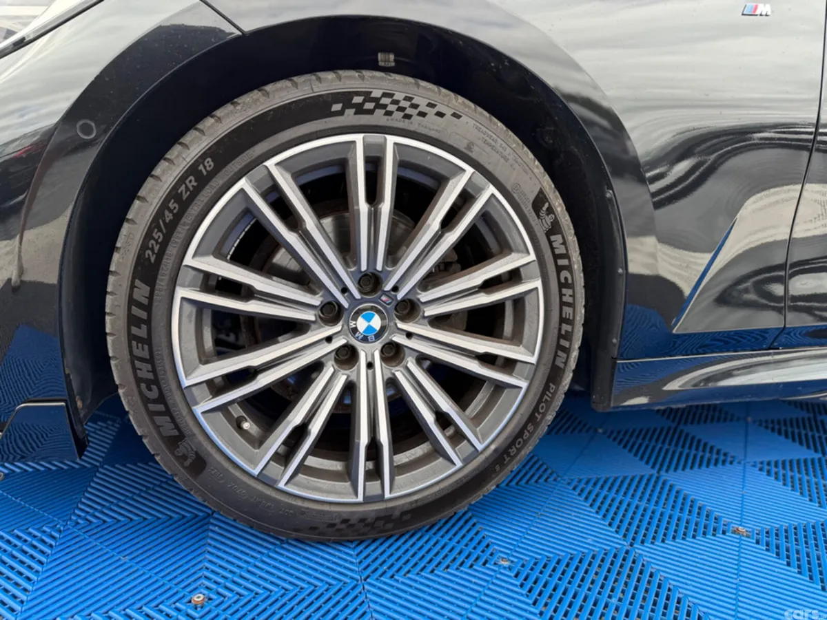 BMW 3-Series Estate, Diesel, 2020, Black
