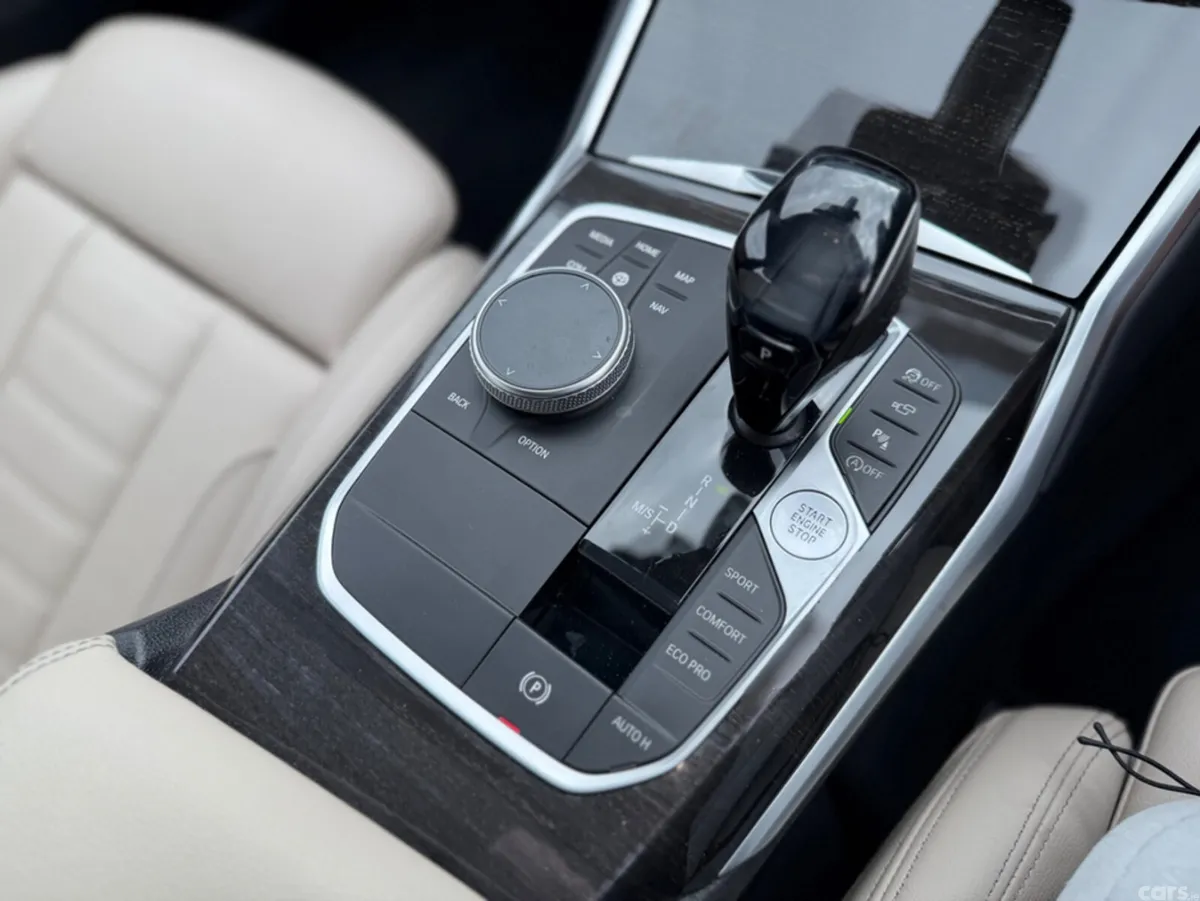 BMW 3-Series Estate, Diesel, 2020, Black