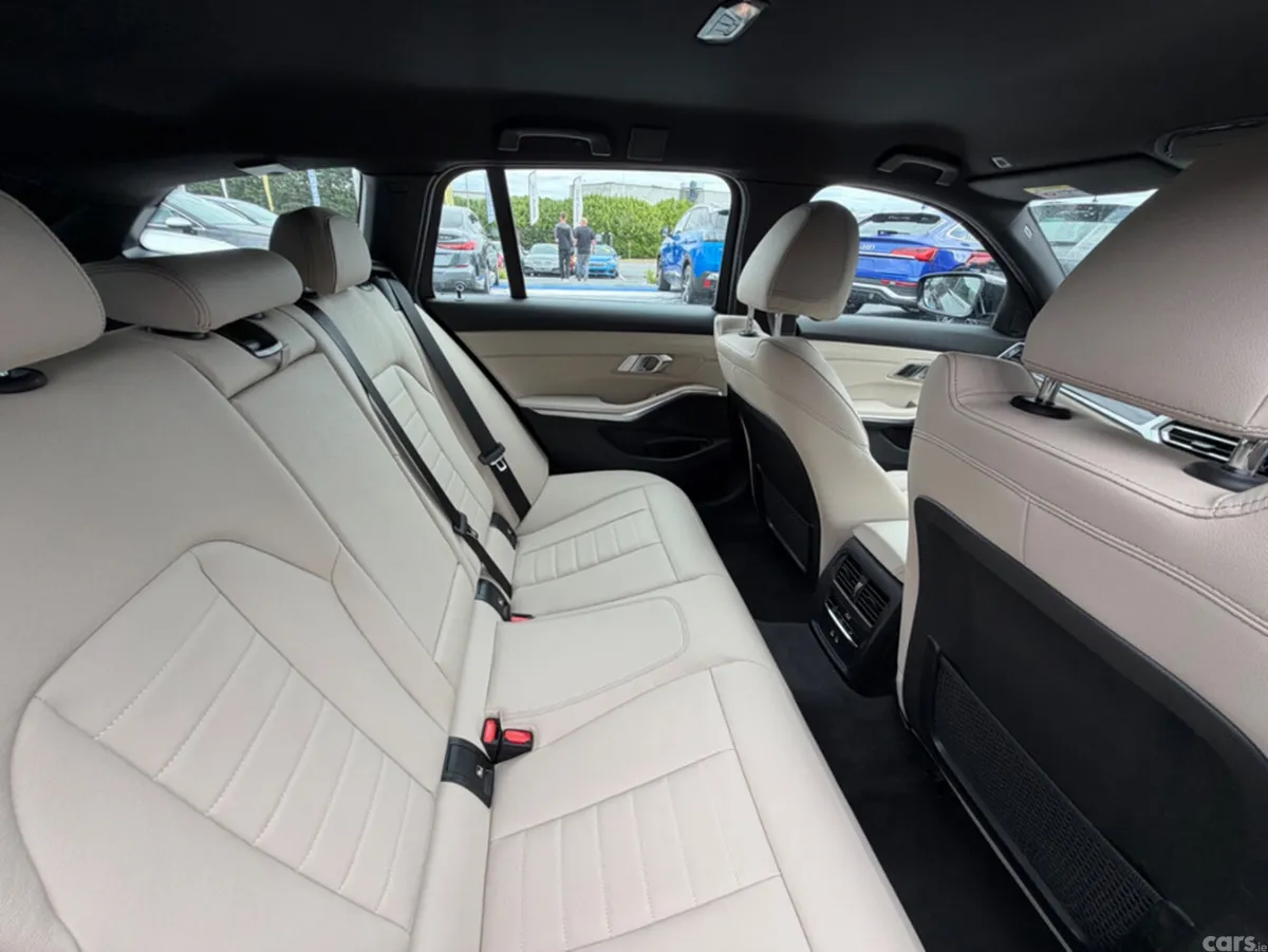BMW 3-Series Estate, Diesel, 2020, Black