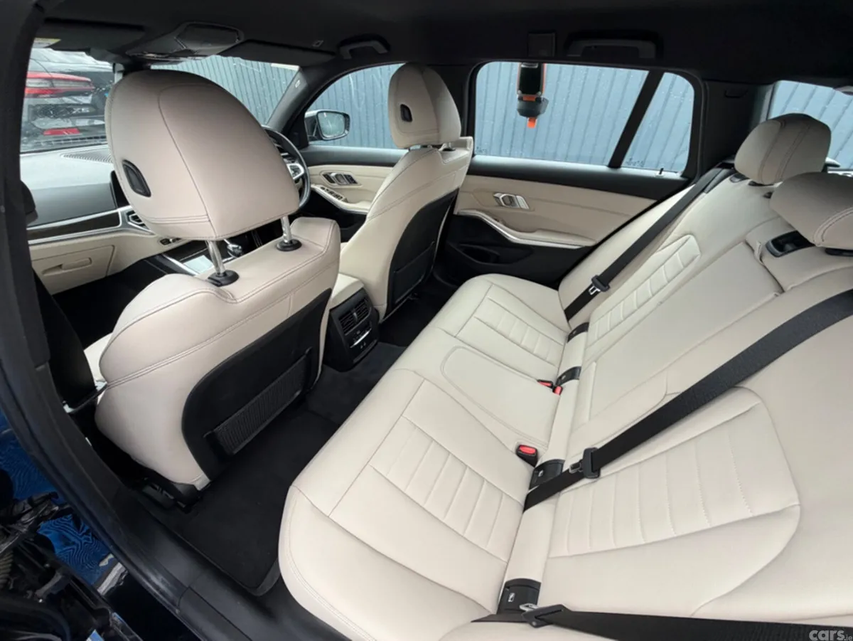 BMW 3-Series Estate, Diesel, 2020, Black