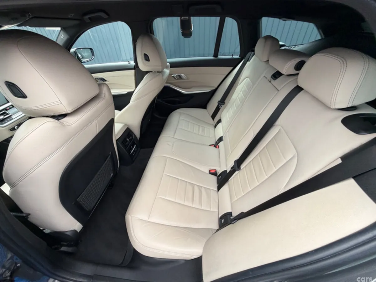 BMW 3-Series Estate, Diesel, 2020, Grey
