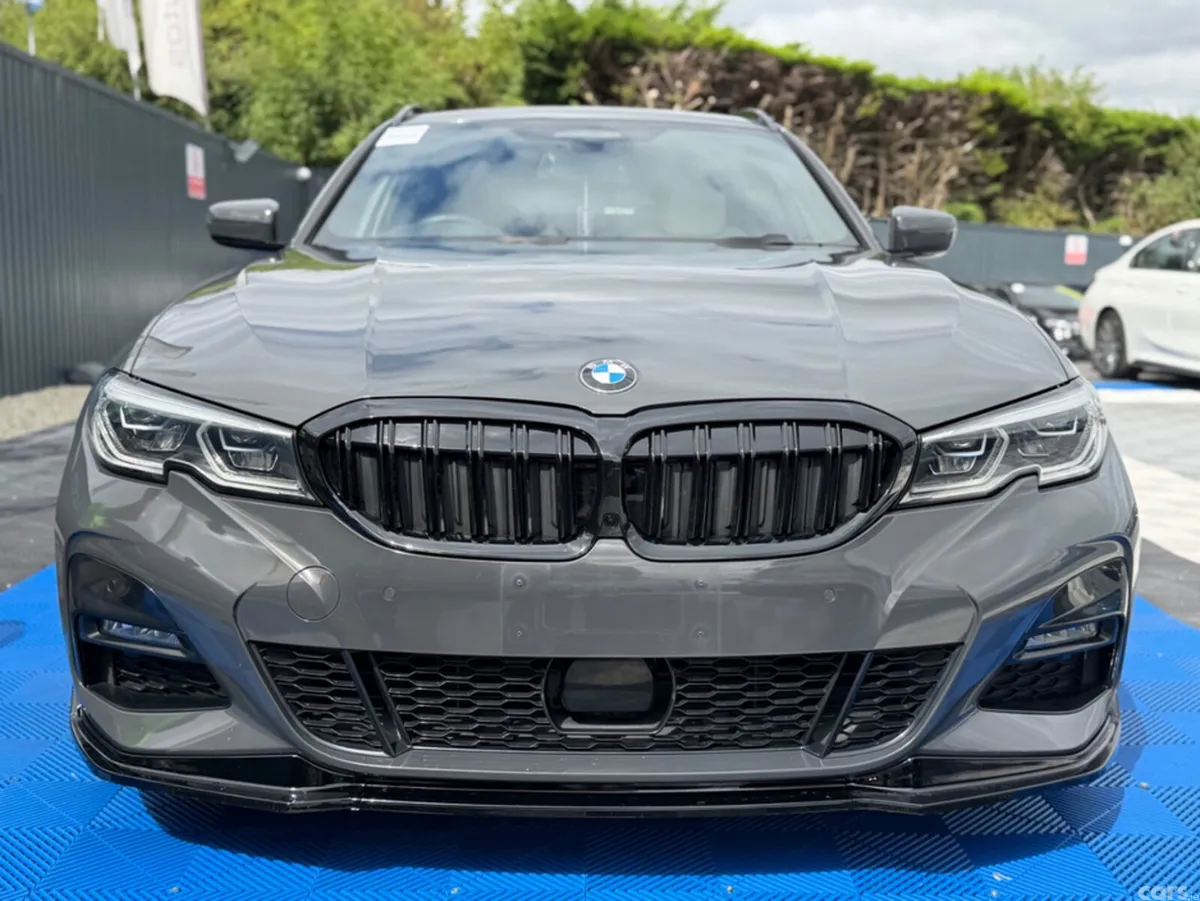 BMW 3-Series Estate, Diesel, 2020, Grey