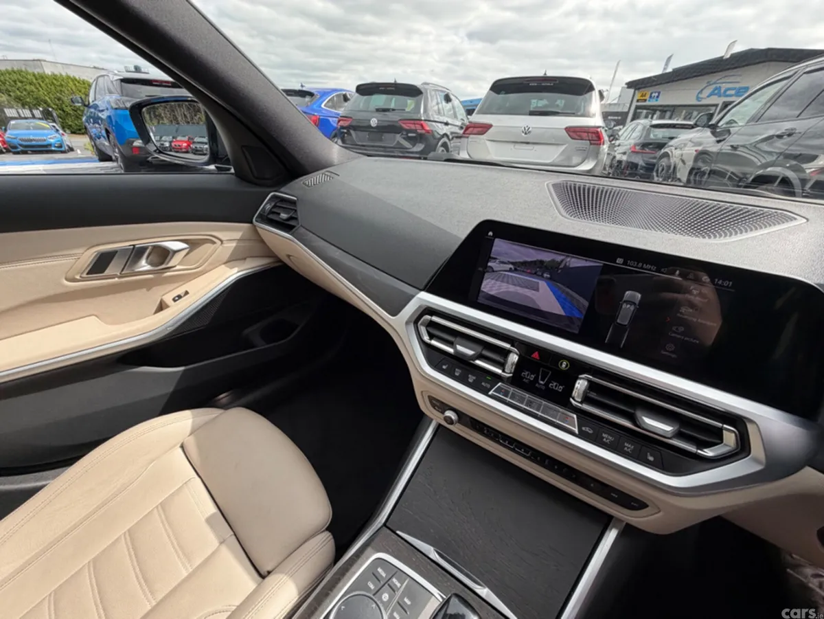 BMW 3-Series Estate, Diesel, 2020, Grey
