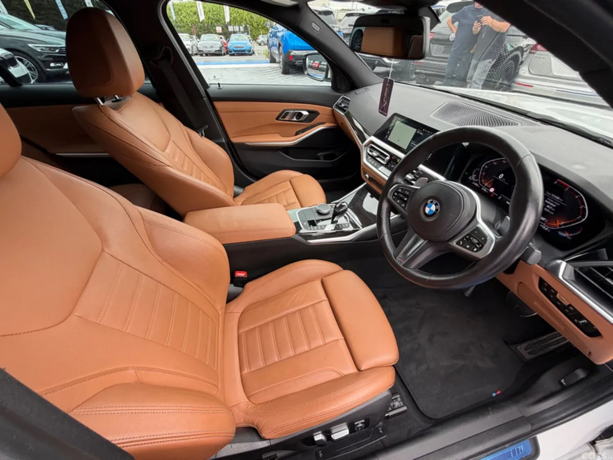 BMW 3-Series Saloon, Diesel, 2021, White