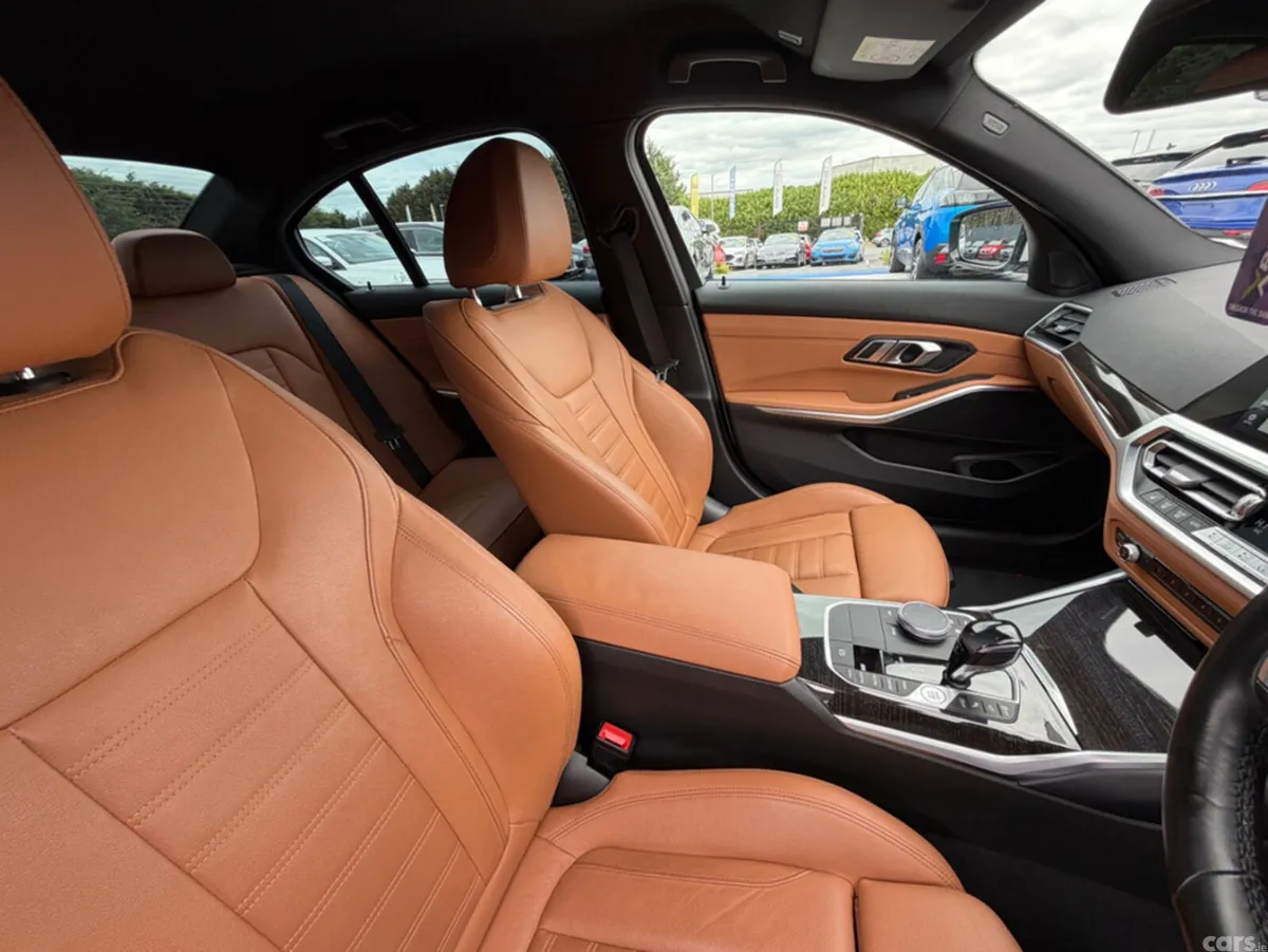 BMW 3-Series Saloon, Diesel, 2021, White