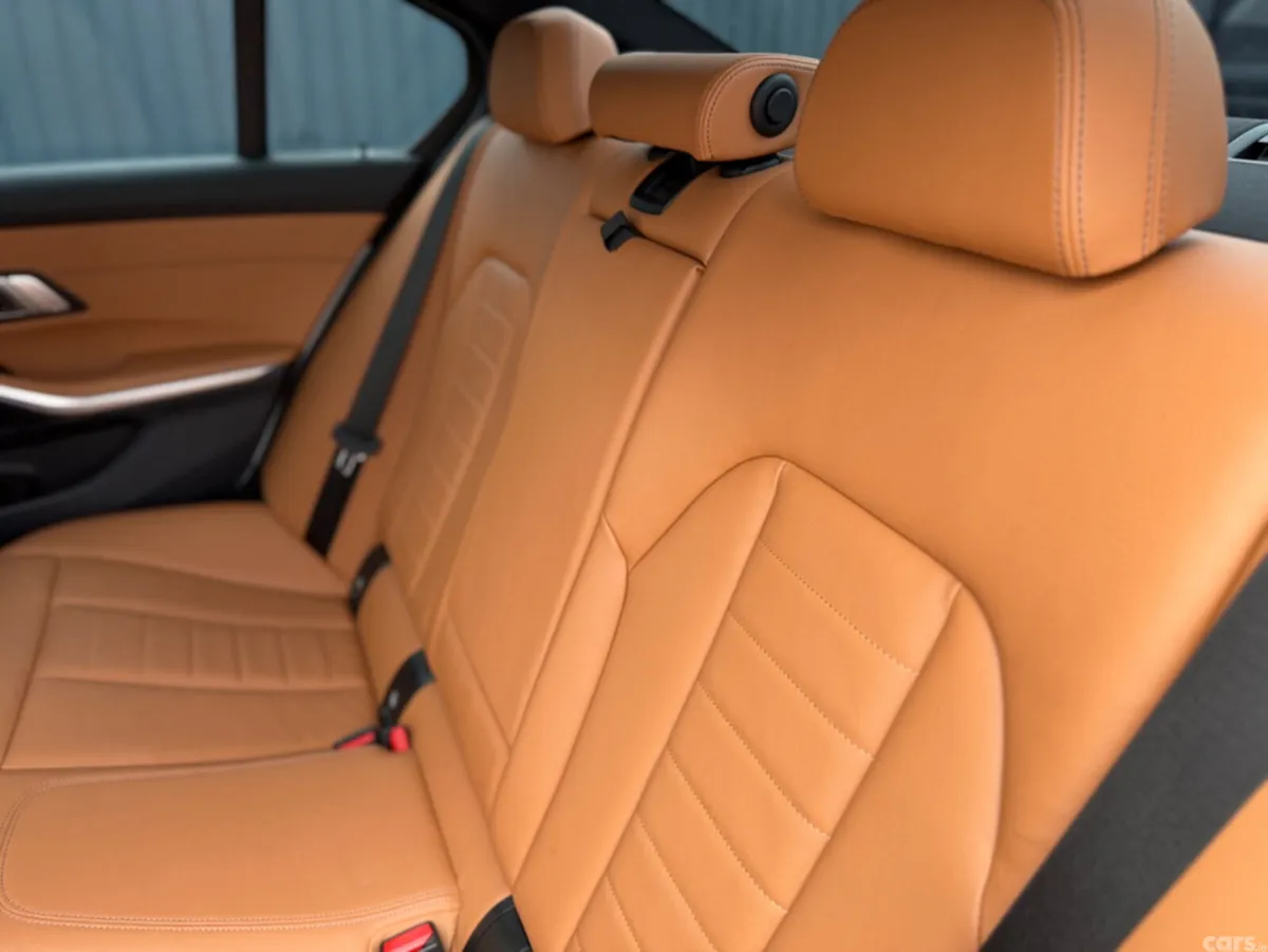 BMW 3-Series Saloon, Diesel, 2021, White