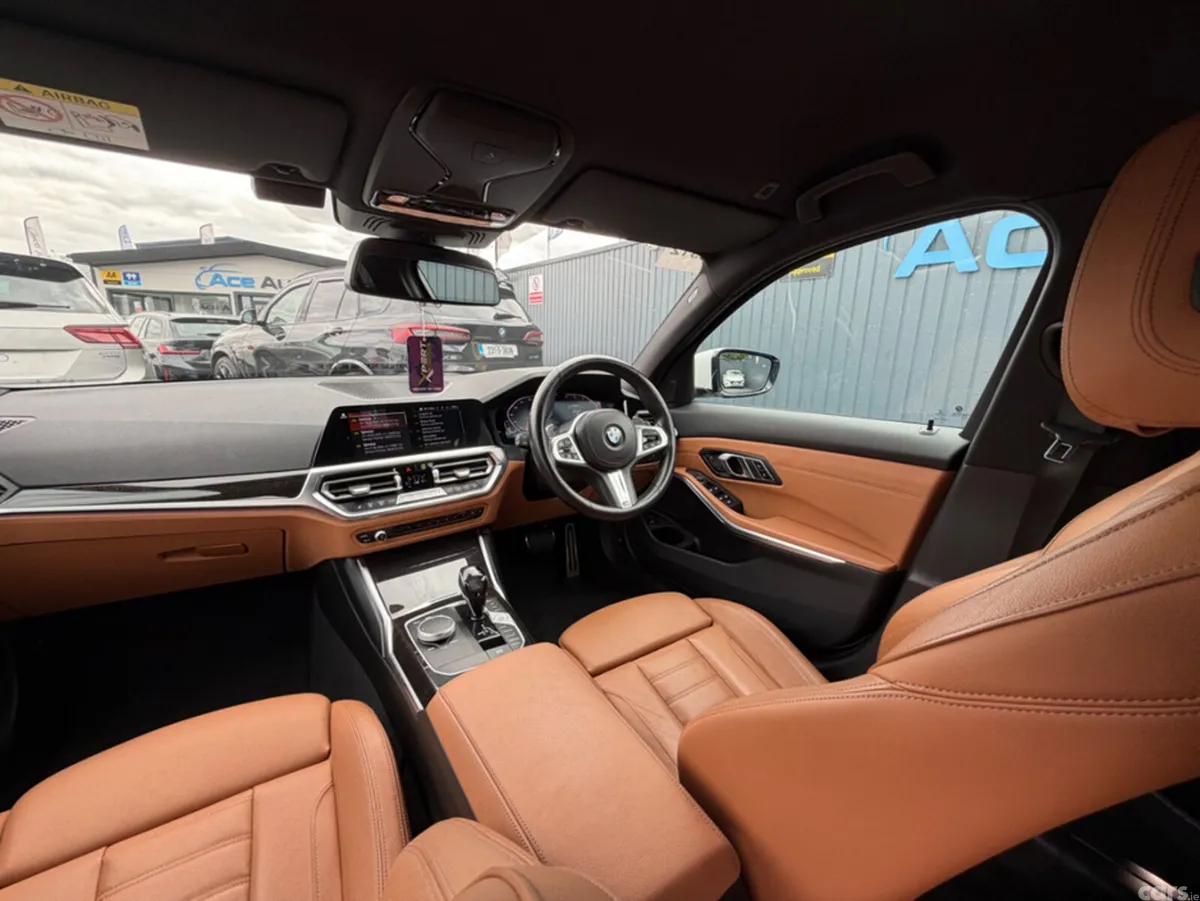 BMW 3-Series Saloon, Diesel, 2021, White