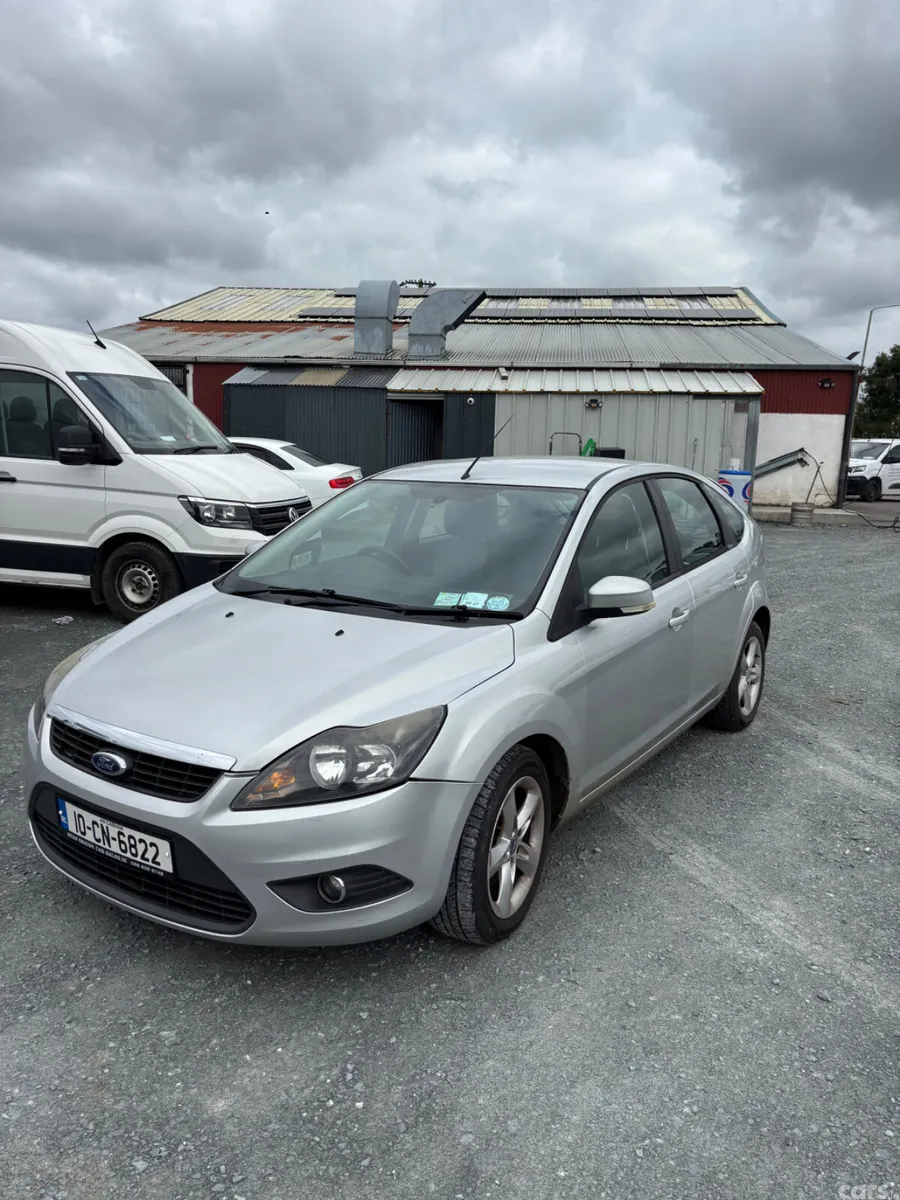 Ford Focus Hatchback, Diesel, 2010, Silver