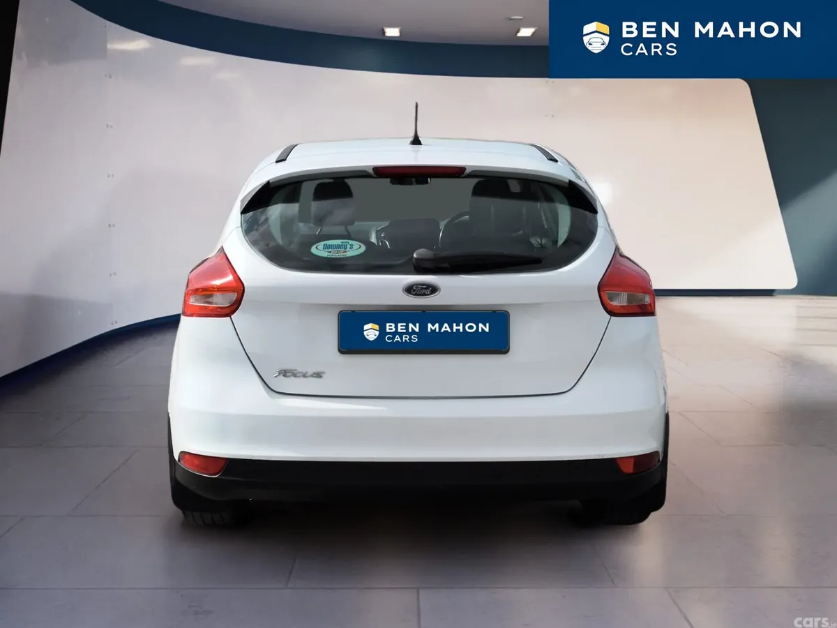Ford Focus Hatchback, Diesel, 2017, White