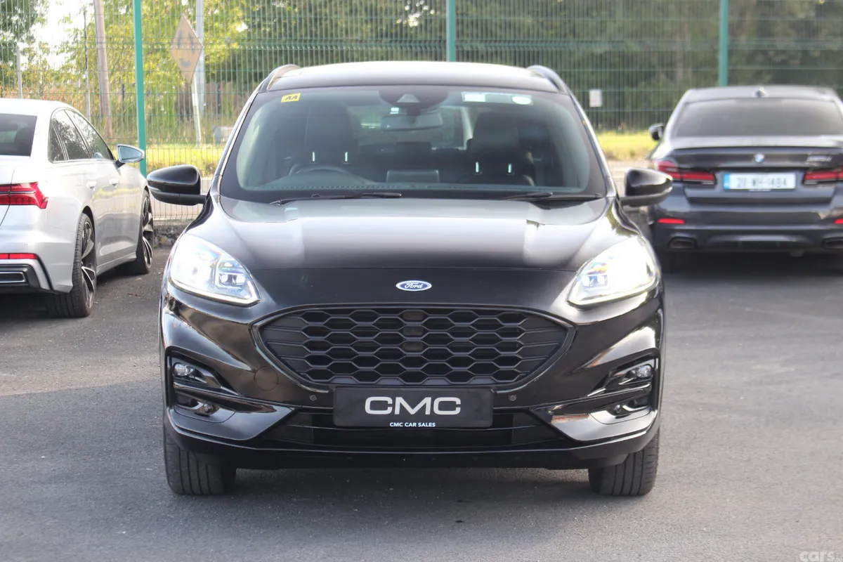 Ford Kuga SUV, Petrol Plug-in Hybrid, 2022, Black