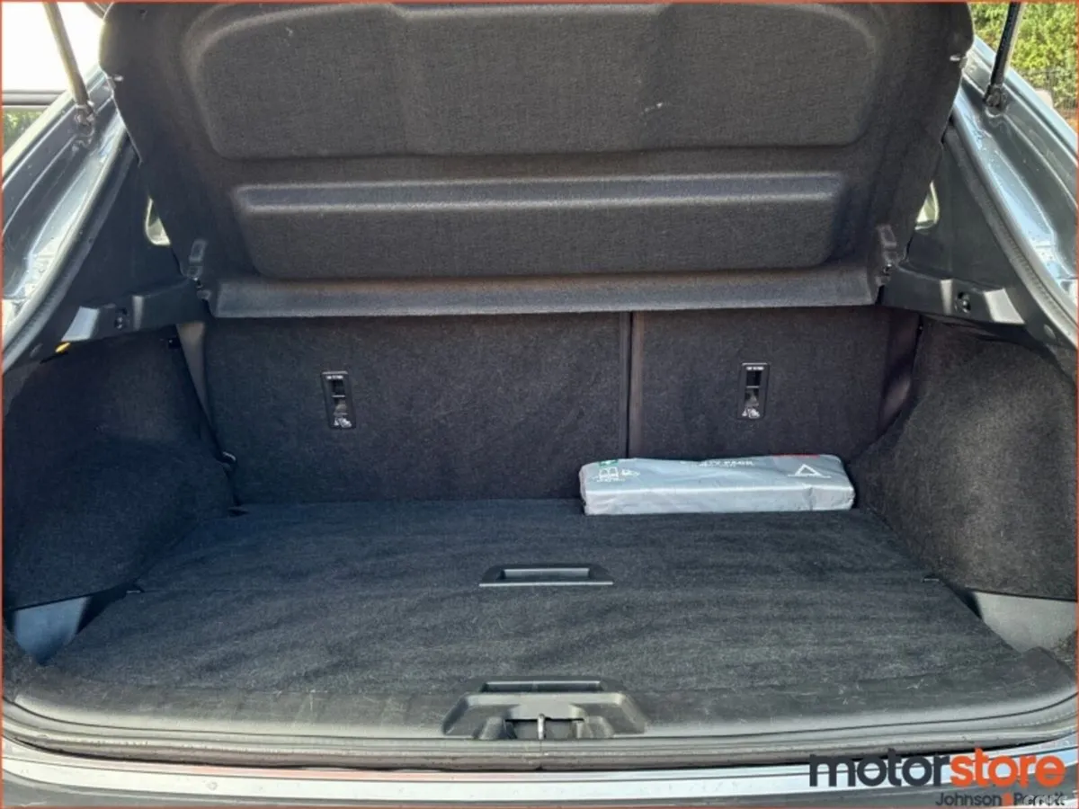 Nissan Qashqai MPV, Diesel, 2020, Grey