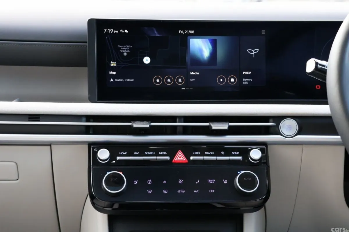 Hyundai Tucson SUV, Petrol Plug-in Hybrid, 2025, Grey