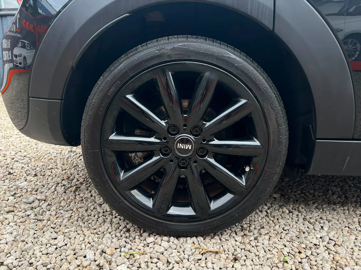 Mini Cooper Hatchback, Diesel, 2019, Black