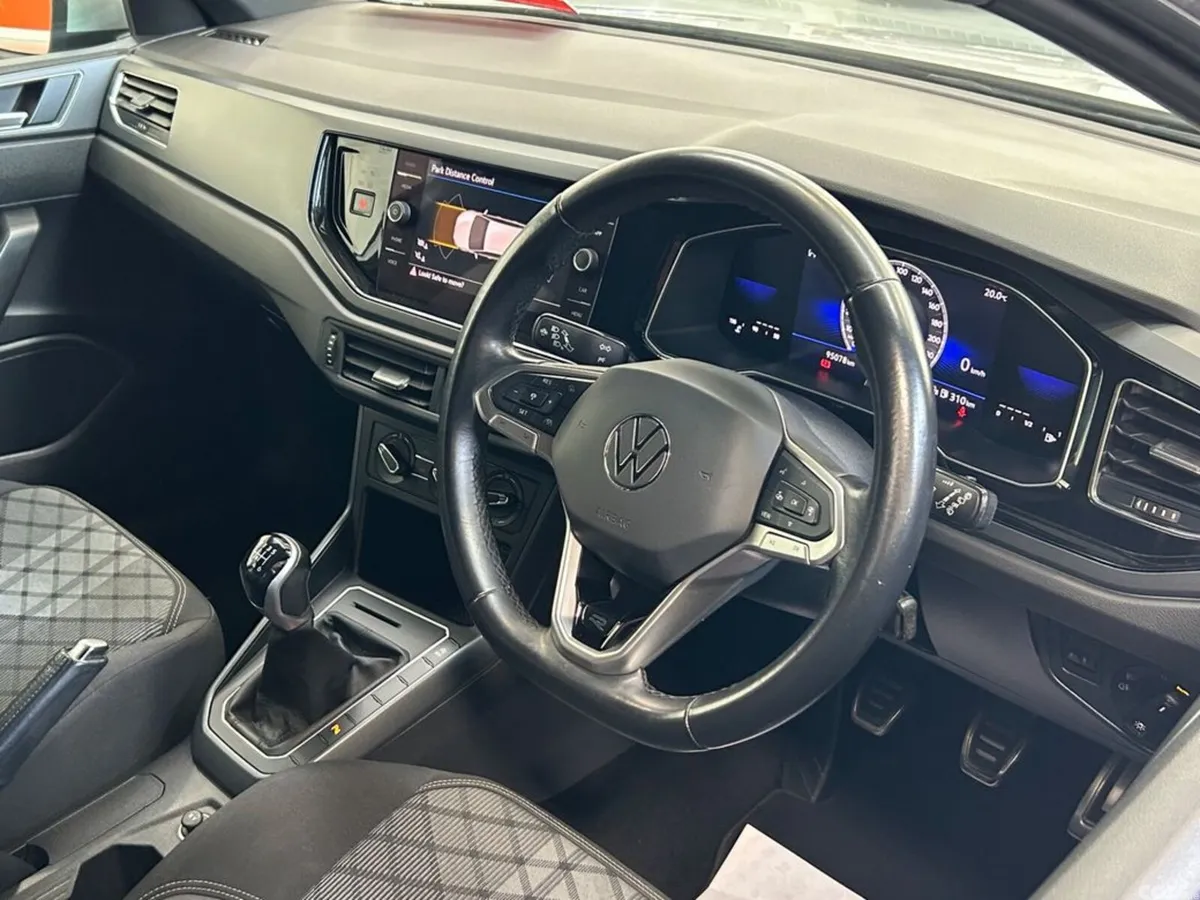 Volkswagen Taigo Estate, Petrol, 2023, Grey