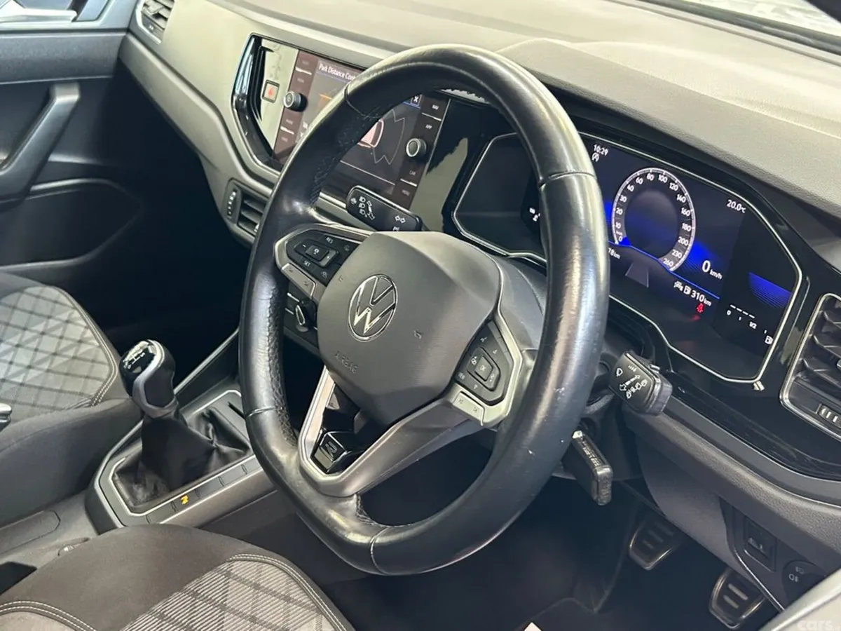 Volkswagen Taigo Estate, Petrol, 2023, Grey