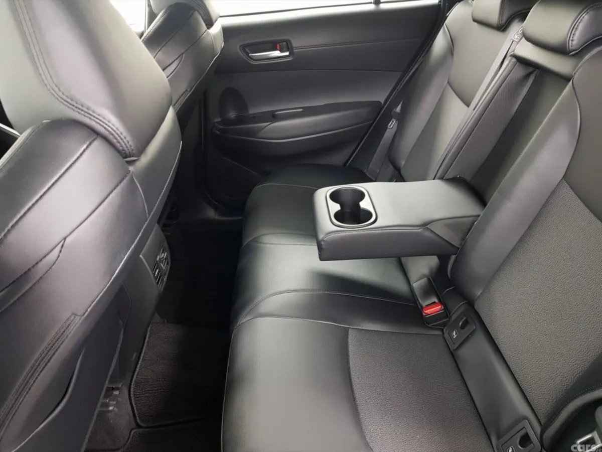 Toyota Corolla Cross SUV, Petrol Hybrid, 2023, Blue