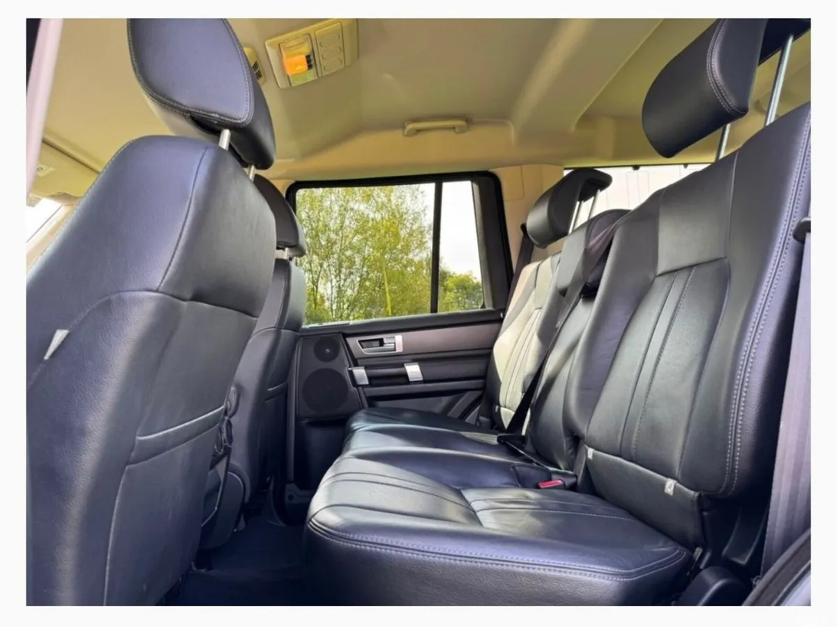 Land Rover Discovery SUV, Diesel, 2016, Grey