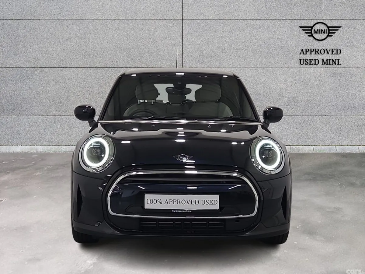 Mini Cooper Hatchback, Petrol, 2023, Blue