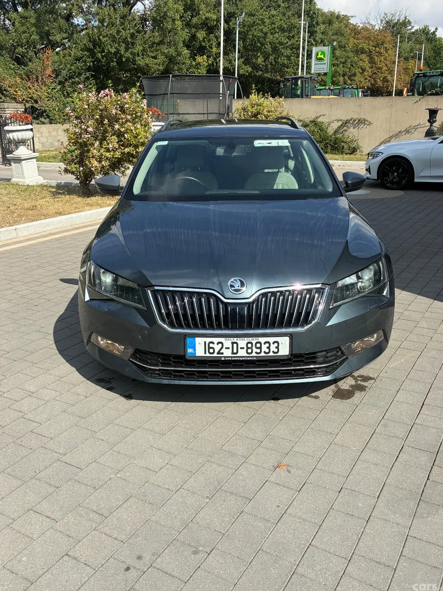 Skoda Superb Estate, Diesel, 2016, Grey