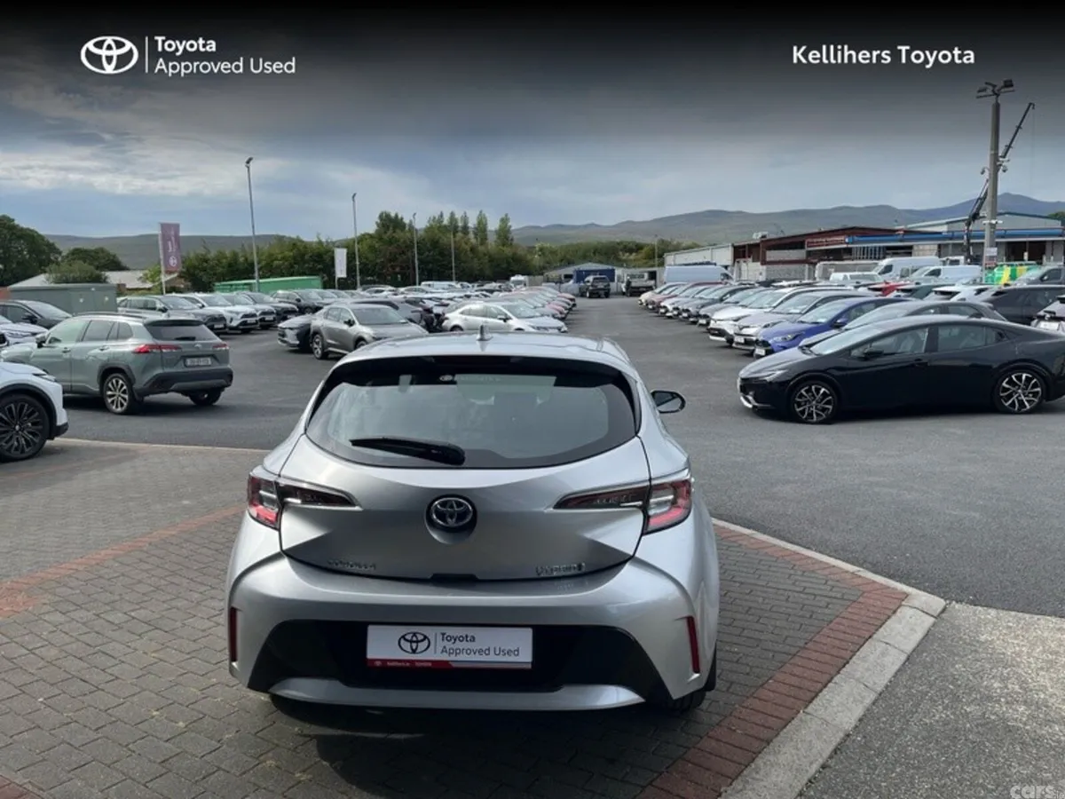 Toyota Corolla Hatchback, Petrol Hybrid, 2023, Silver
