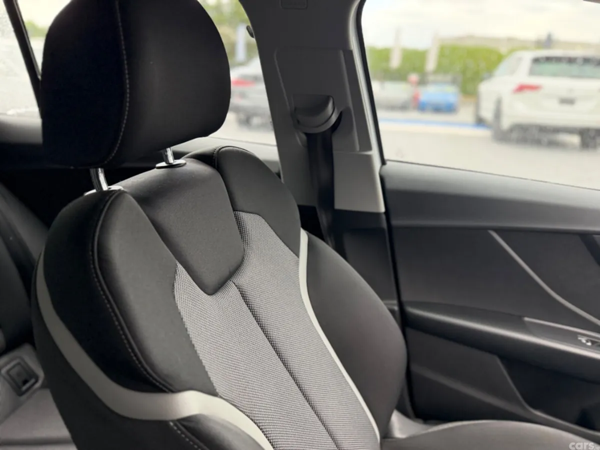 Audi Q2 SUV, Petrol, 2018, White