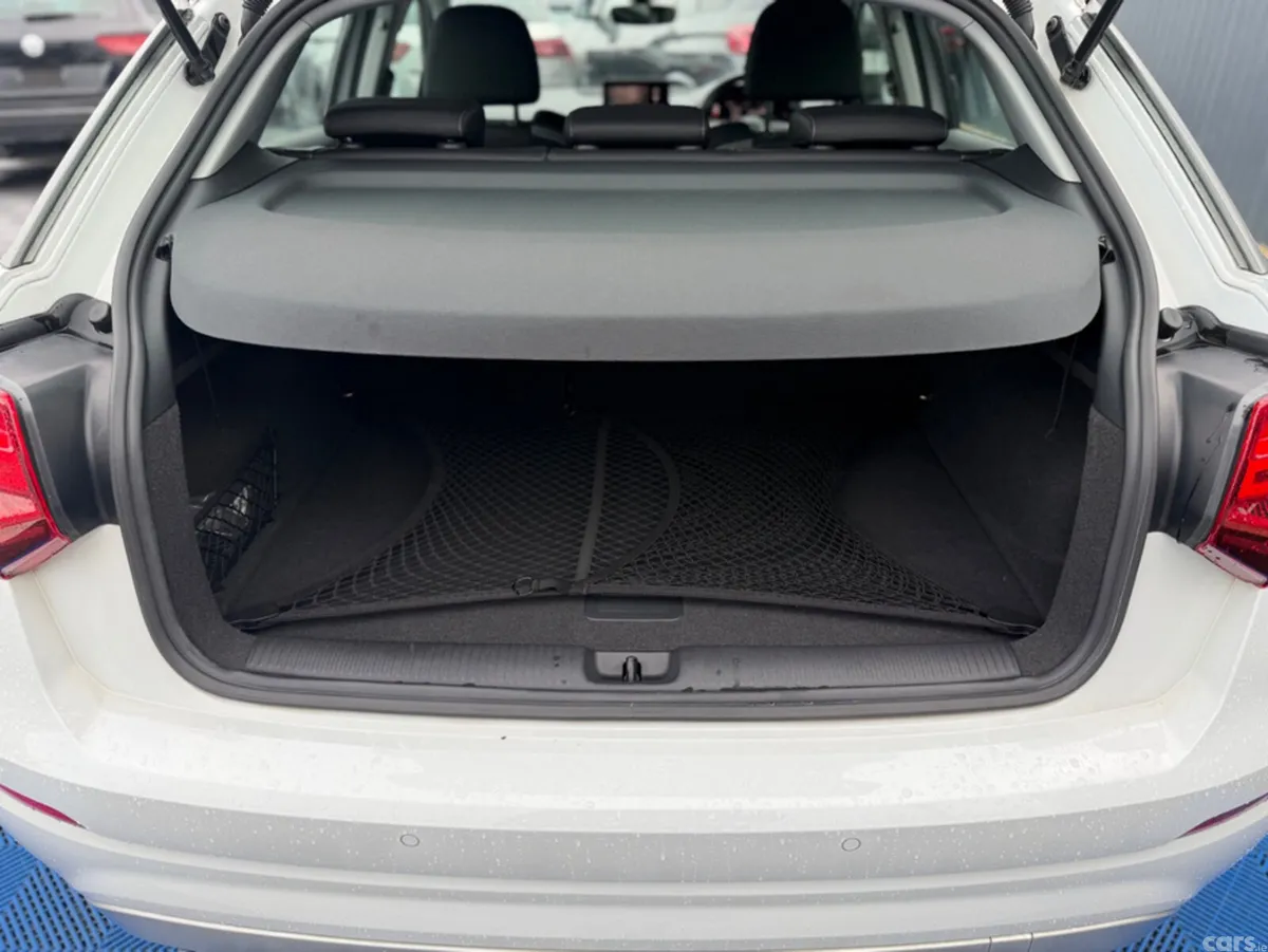 Audi Q2 SUV, Petrol, 2018, White