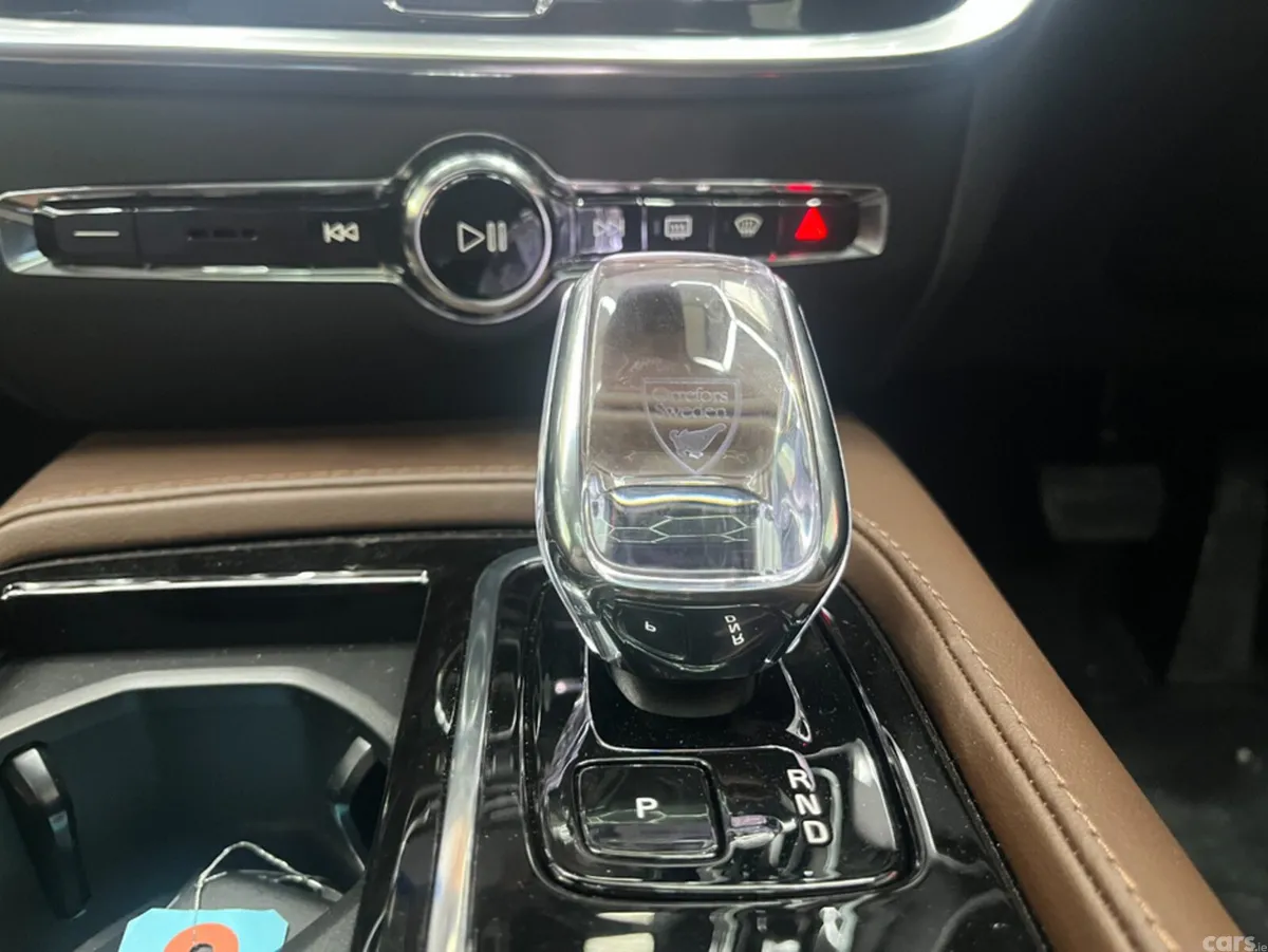 Volvo V60 Estate, Petrol Plug-in Hybrid, 2025, Beige