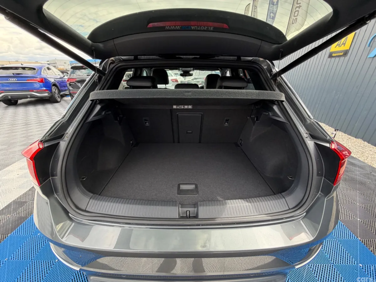 Volkswagen T-Roc SUV, Diesel, 2021, Grey