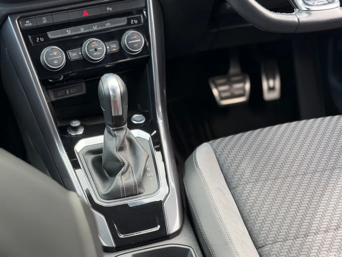 Volkswagen T-Roc SUV, Diesel, 2021, Grey