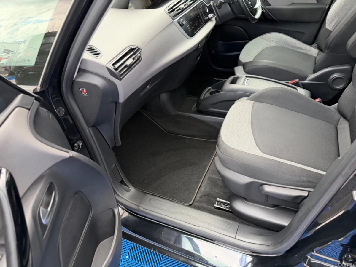 Citroen Grand C4 Picasso MPV, Diesel, 2018, Black