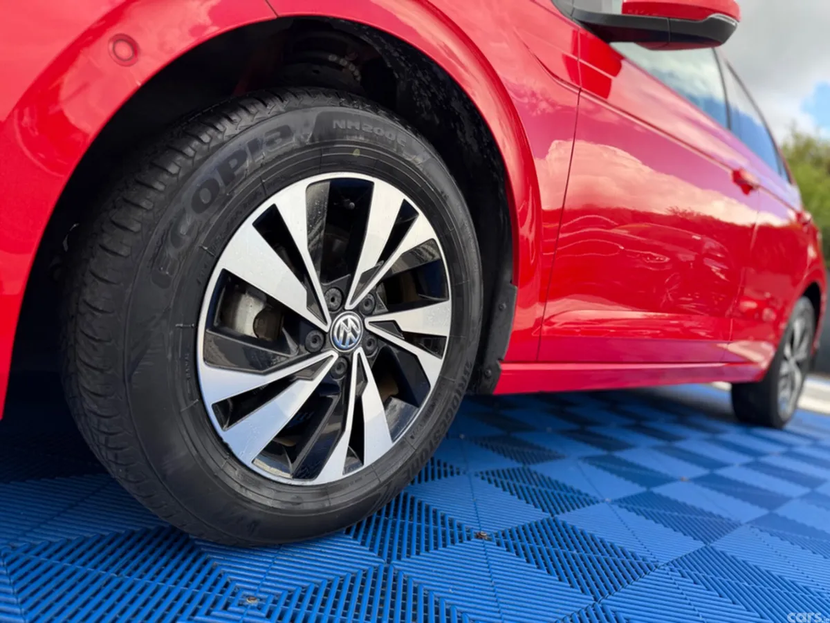 Volkswagen Polo Hatchback, Petrol, 2019, Red