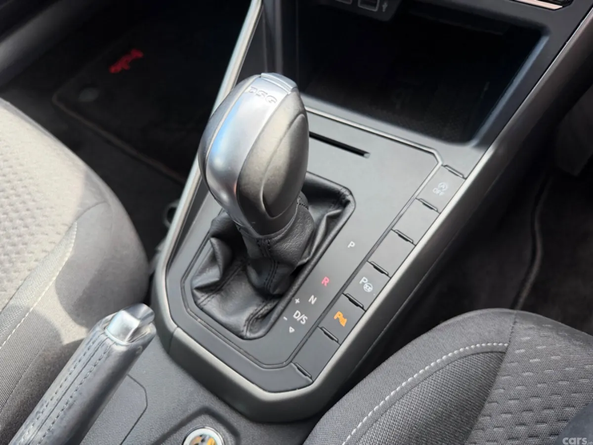 Volkswagen Polo Hatchback, Petrol, 2019, Red