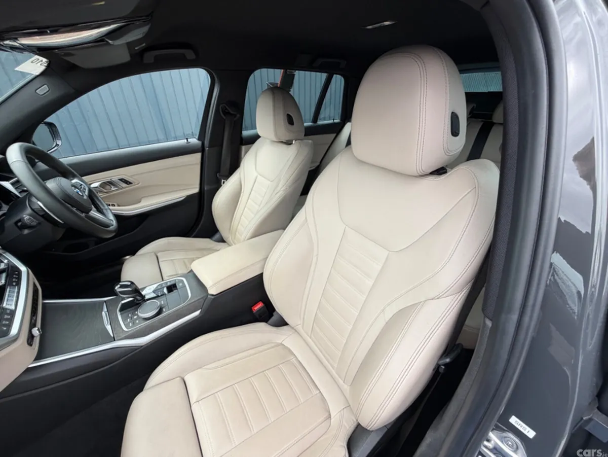 BMW 3-Series Estate, Diesel, 2020, Grey