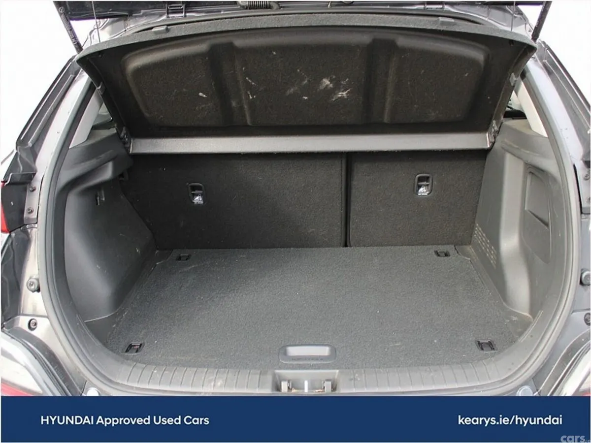 Hyundai KONA MPV, Petrol, 2023, Black