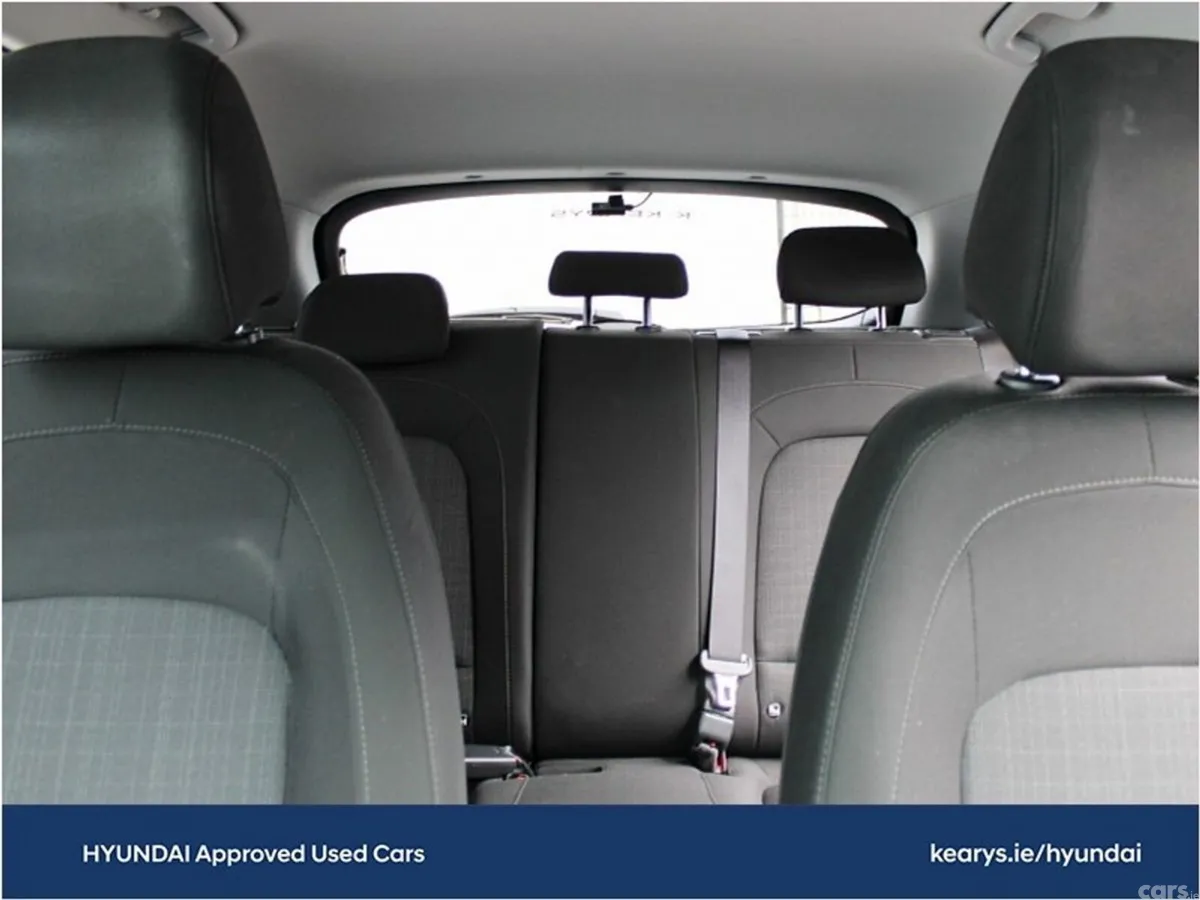 Hyundai KONA MPV, Petrol, 2023, Black