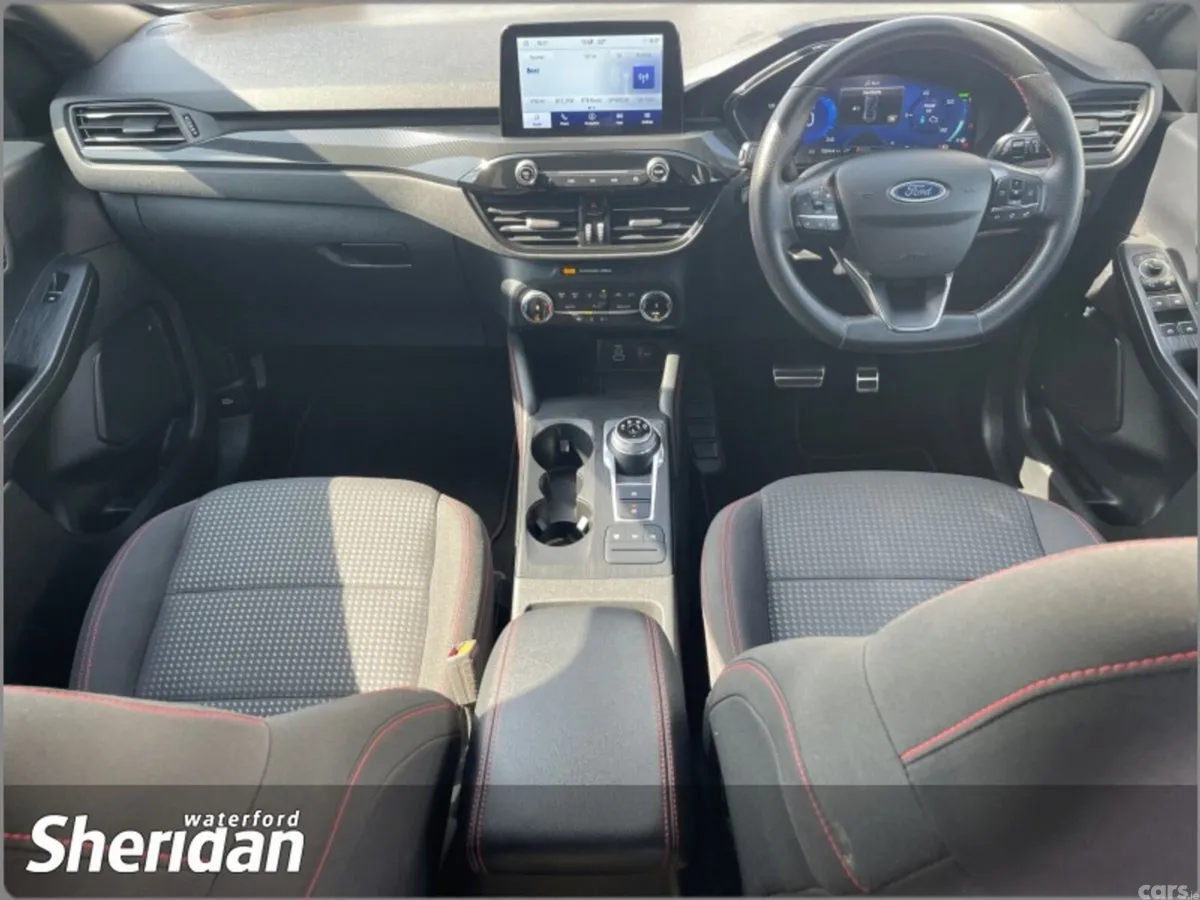 Ford Kuga SUV, Petrol Plug-in Hybrid, 2023, Black