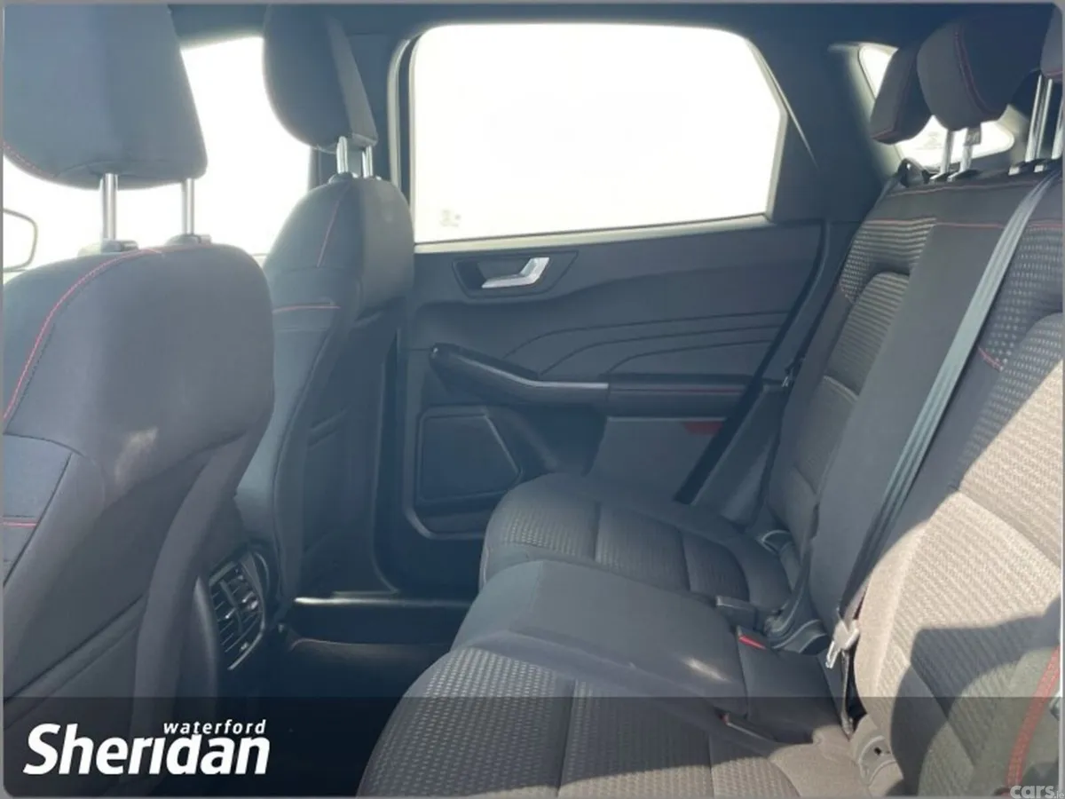 Ford Kuga SUV, Petrol Plug-in Hybrid, 2023, Black