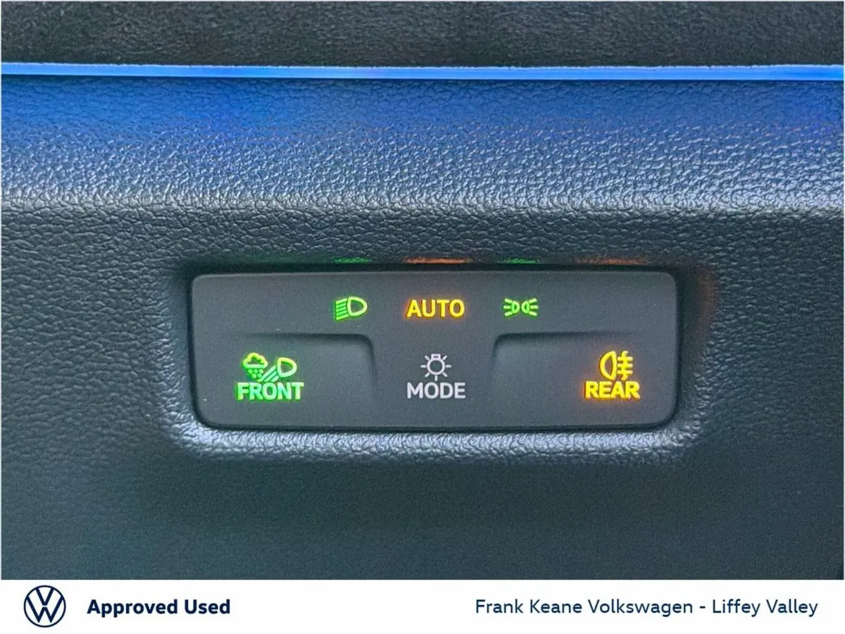 Volkswagen Tayron SUV, Petrol Plug-in Hybrid, 2026, Silver