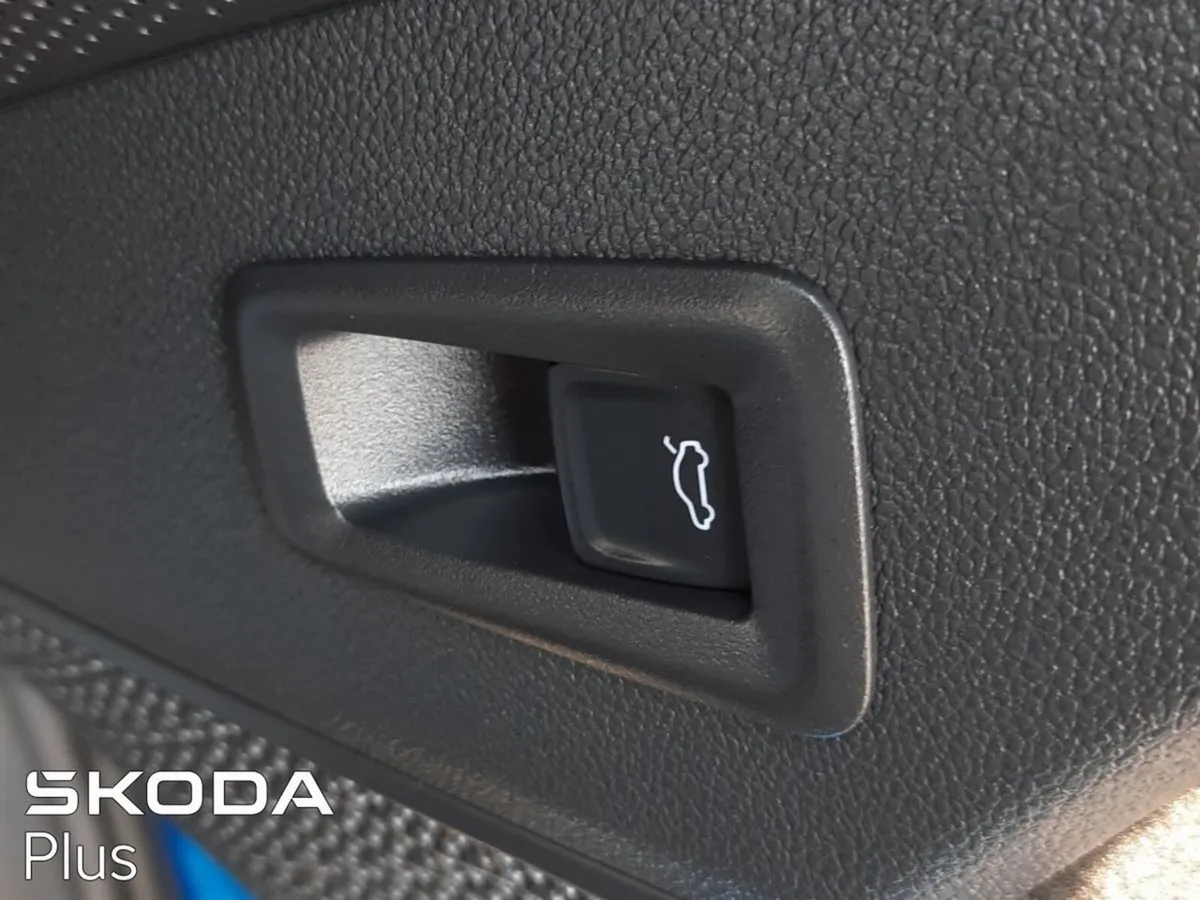 Skoda Kodiaq MPV, Diesel, 2024, Blue