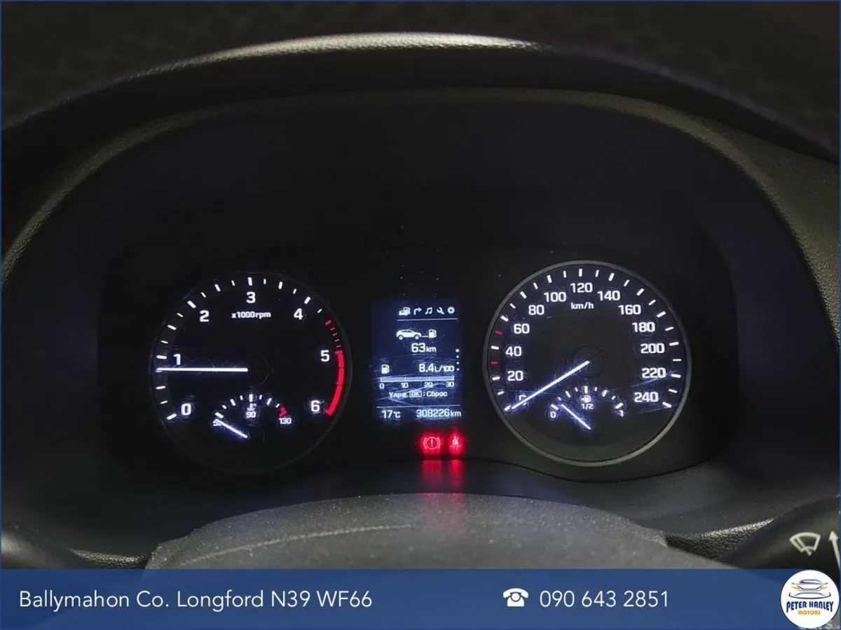 Hyundai Tucson SUV, Diesel, 2016, Silver