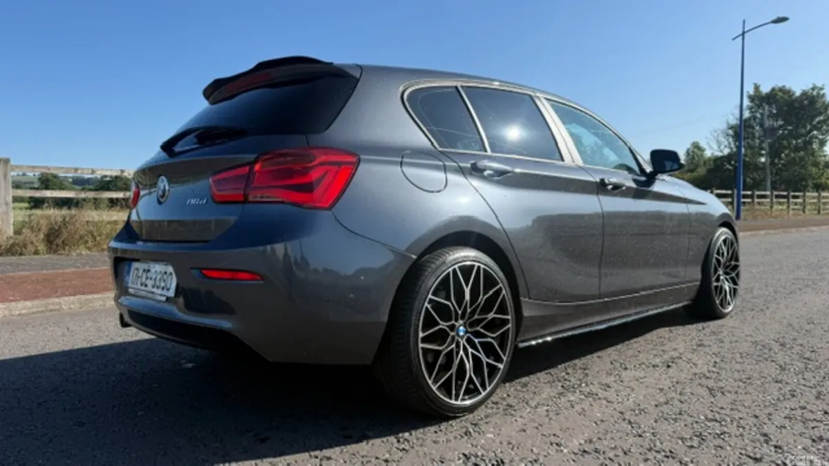 BMW 1-Series Hatchback, Diesel, 2017, Grey