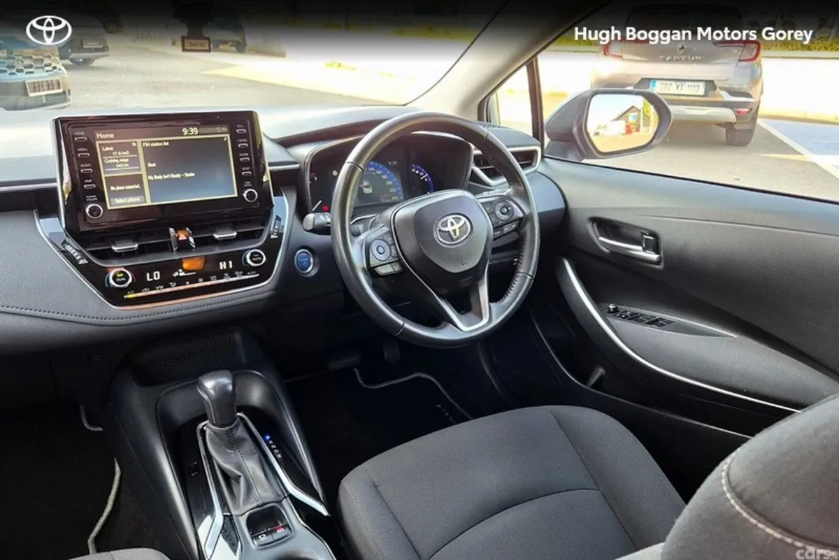 Toyota Corolla Saloon, Petrol Hybrid, 2021, Grey