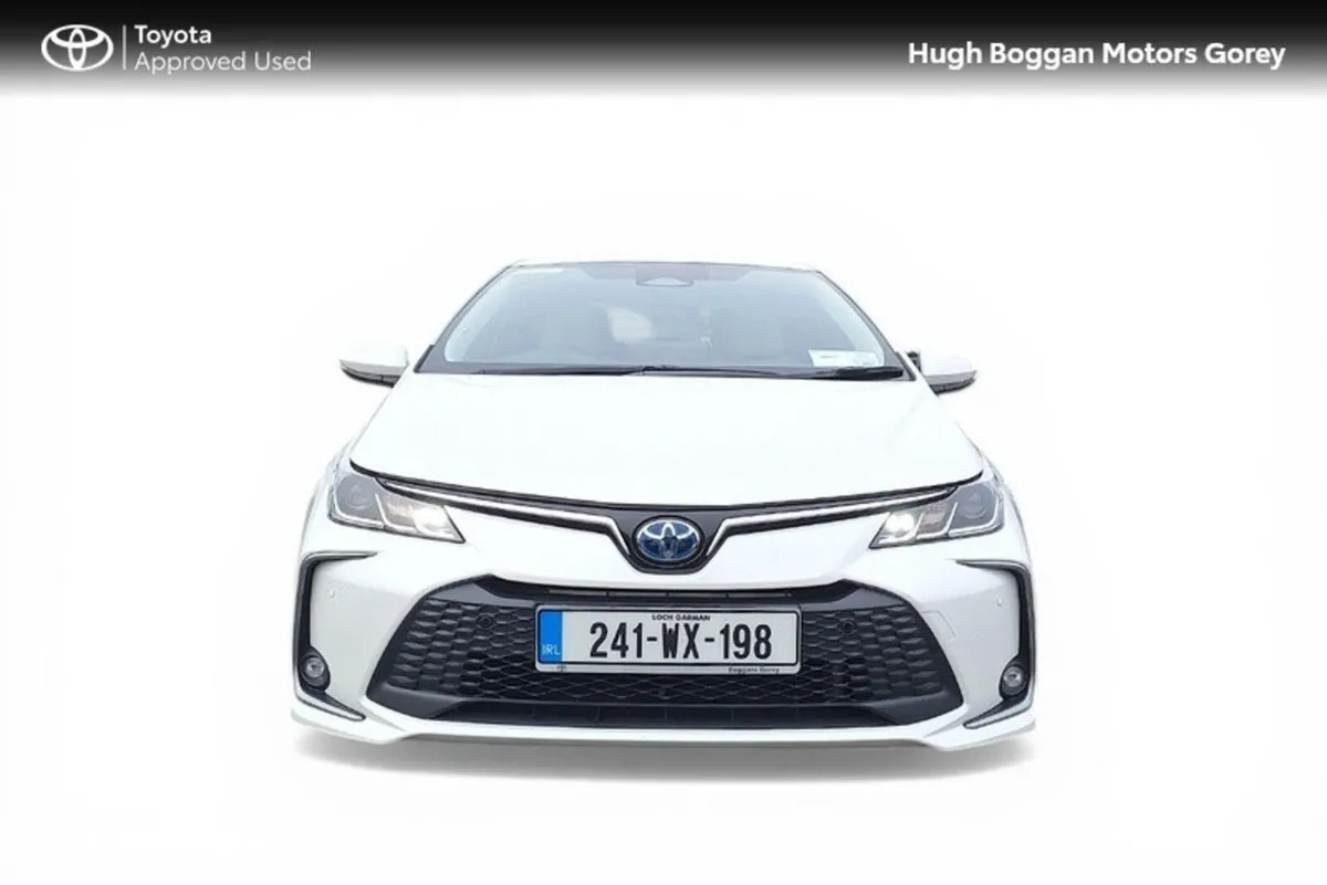 Toyota Corolla Saloon, Petrol Hybrid, 2024, White