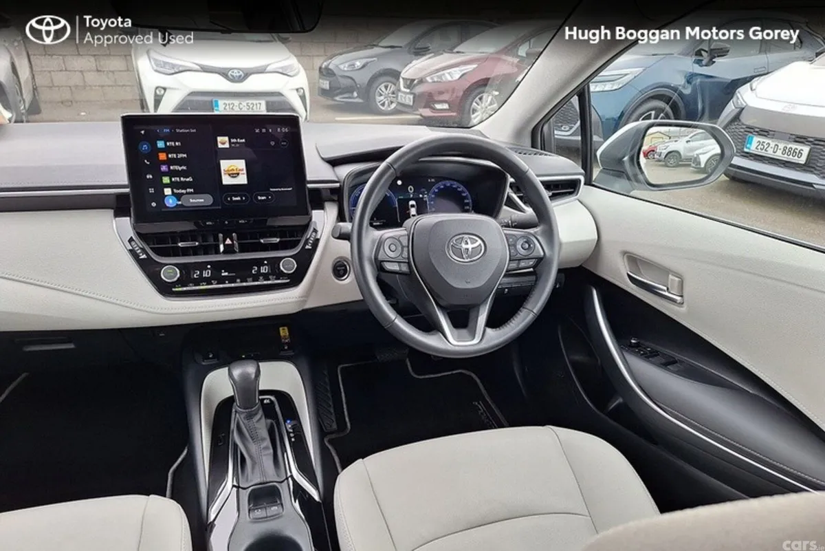 Toyota Corolla Saloon, Petrol Hybrid, 2024, White