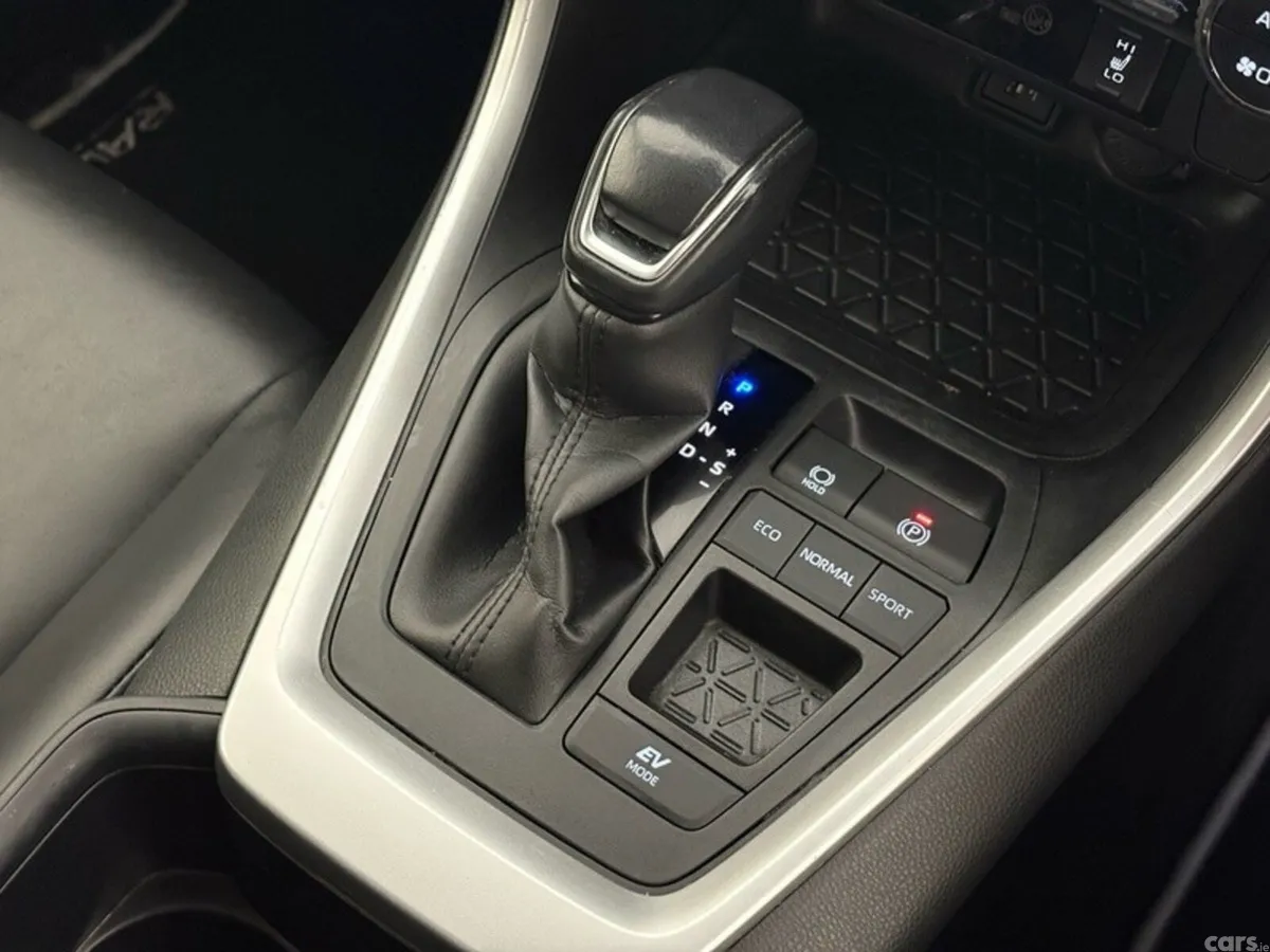 Toyota RAV4 SUV, Petrol Hybrid, 2023, Silver