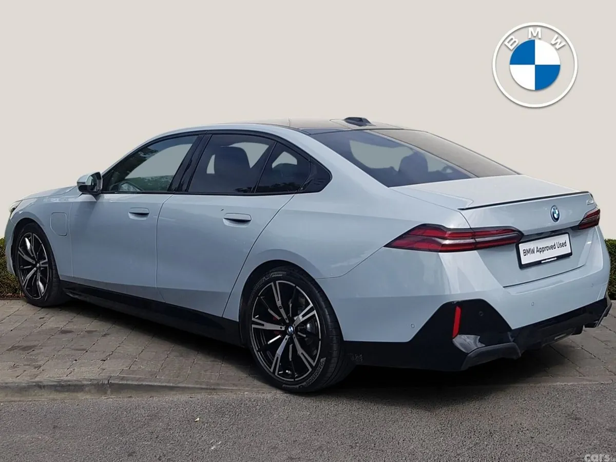 BMW 5-Series Saloon, Petrol Plug-in Hybrid, 2026, Grey
