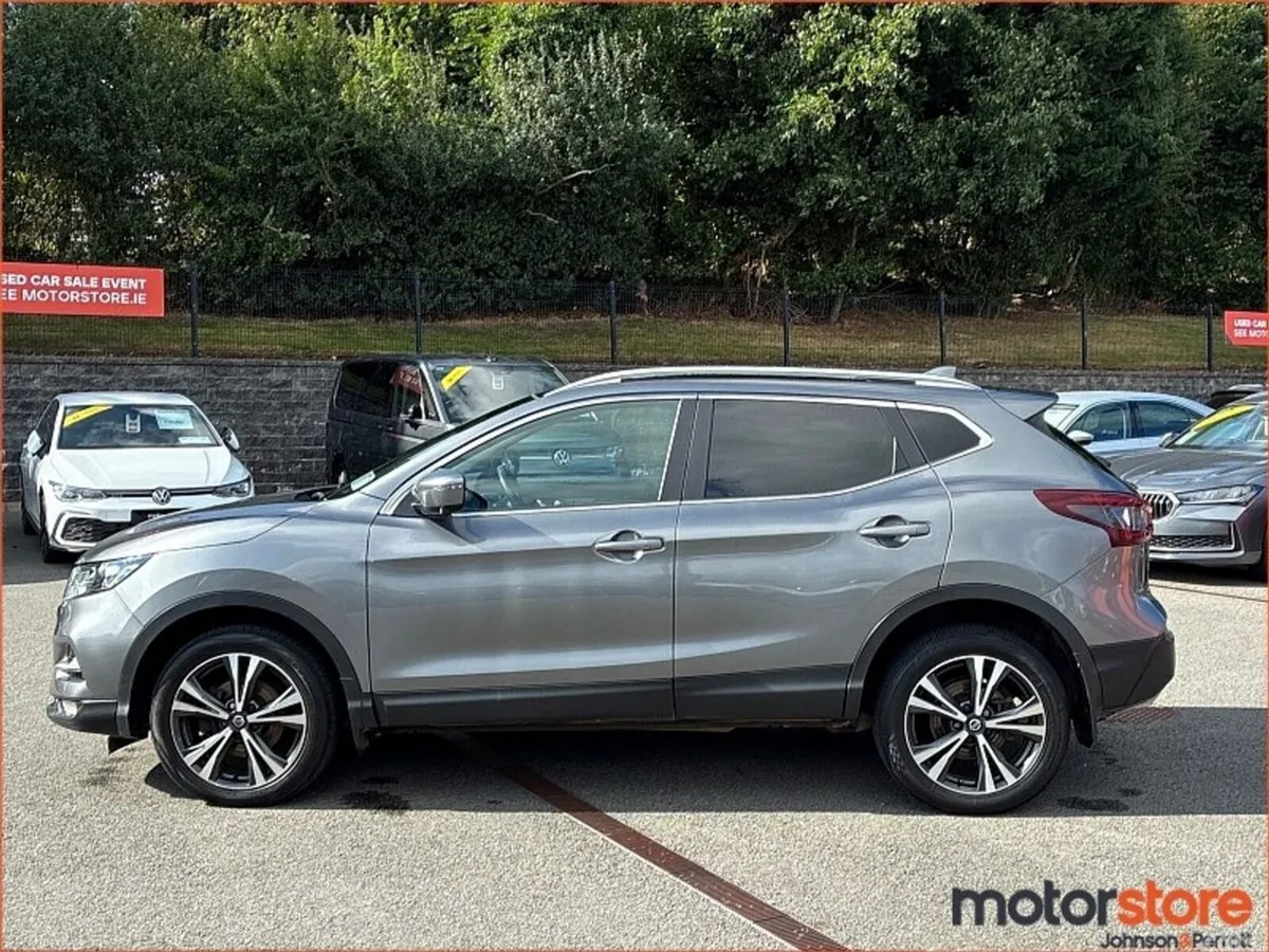 Nissan Qashqai MPV, Diesel, 2020, Grey