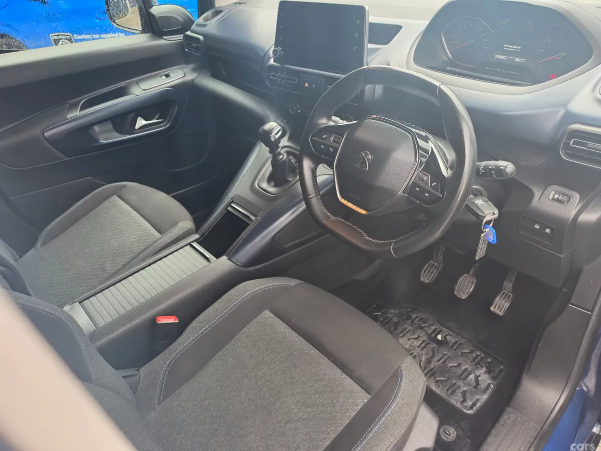 Peugeot Rifter MPV, Diesel, 2021, Blue