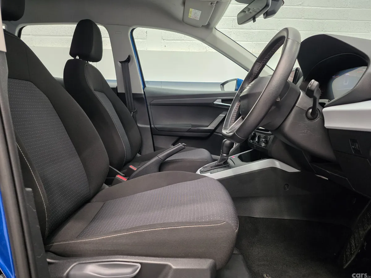 SEAT Arona SUV, Petrol, 2024, Blue